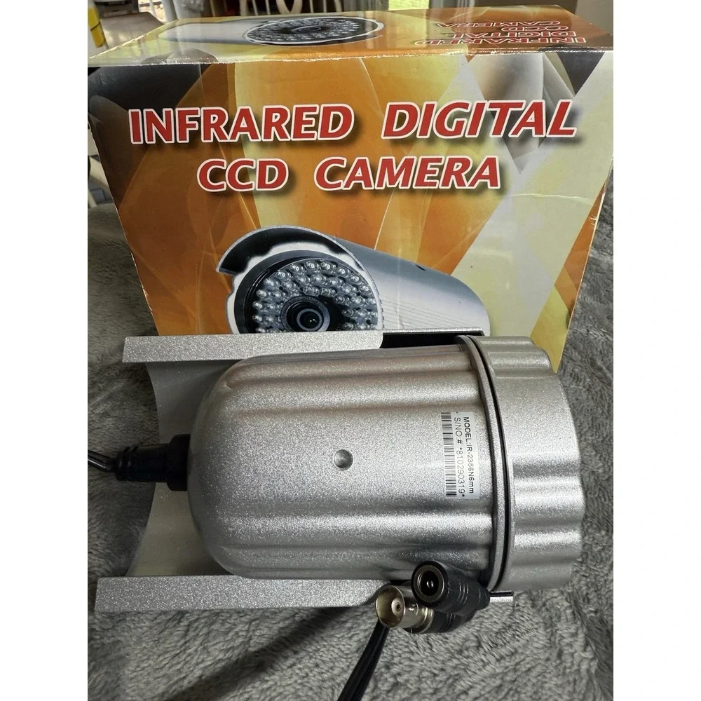 Security System Camera MODEL:IR-2356N6mm S/NO:# *810290319*
